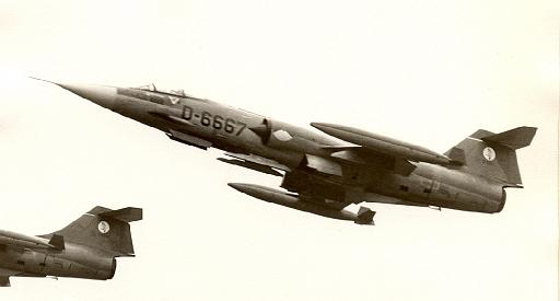 1974-06 F104.jpg